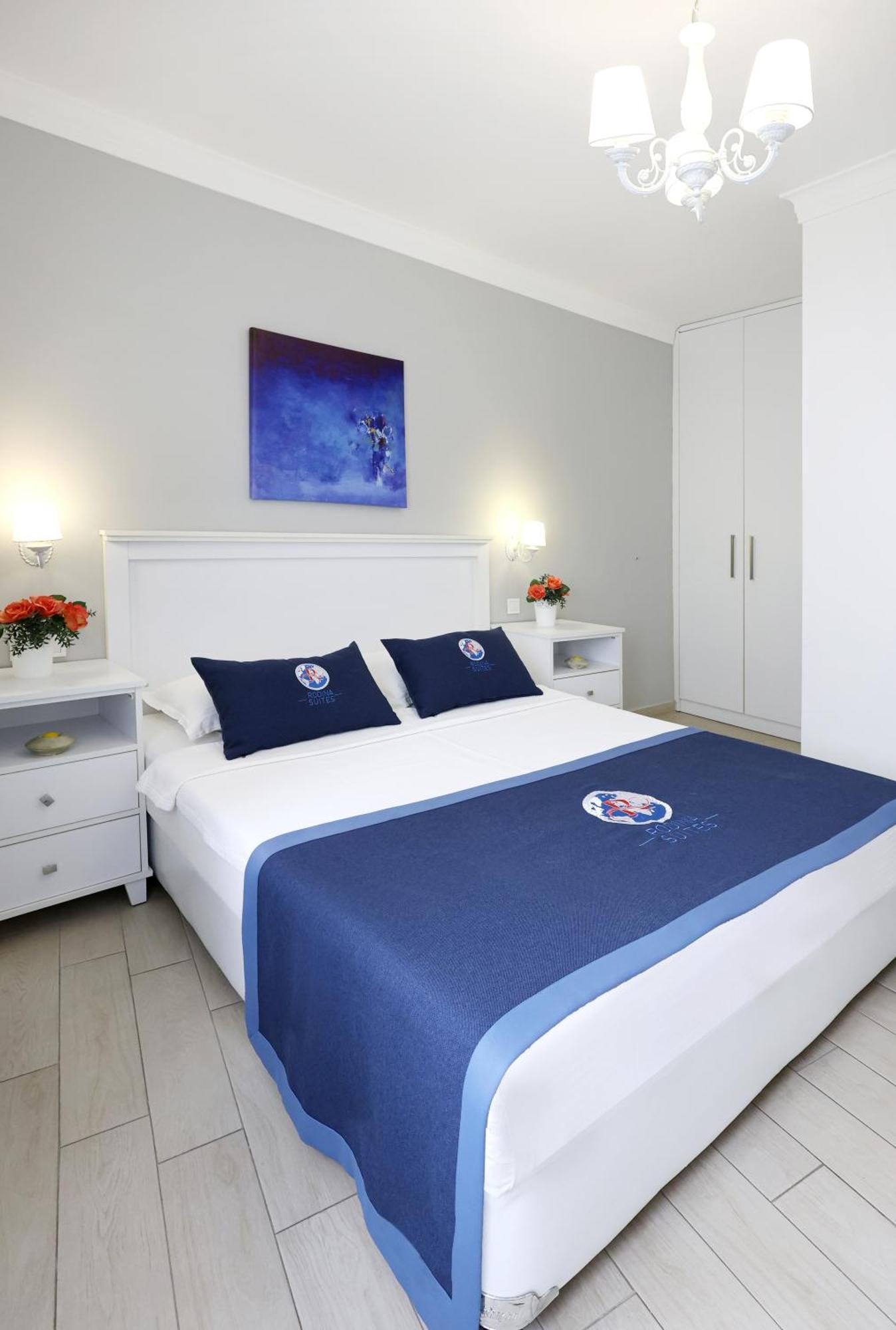 קוסדסי Rodina Suites Hotel מראה חיצוני תמונה